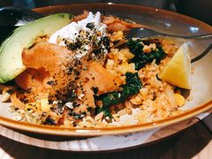 牛油果三文鱼波蛋谷物碗-gaga(深圳福田星河COCO Park店)