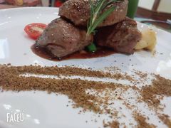 -more than meow吴止猫主题餐厅(承德 中船汇店)