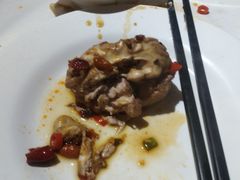 -领鲜活海鲜榴莲自助火锅(东门店)