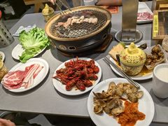 -山焱·炭火自助烤肉(周浦万达店)