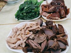 -香辉食馆(新兴路店)