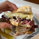 硬脆面包的三明治是我的菜 没什么犹豫就点了