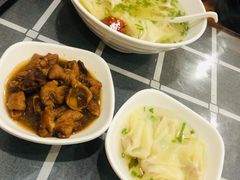 -潘国仙耳光馄饨(黄家阙路店)