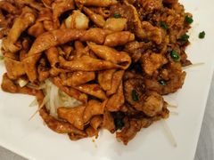 肥牛鹅肠-粤·向群饭店(龙津东路总店)
