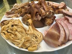 -胡记真不同饭店(临河街店)