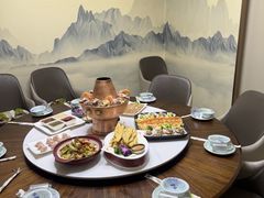 -鑫渔港海鲜本地菜·山海关浑锅(东戴河店)