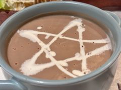 松子奶油蘑菇汤-俄士厨房(环球港店)