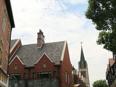 -钟书阁(松江泰晤士小镇店)