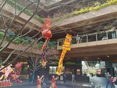 -瑞虹新天地月亮湾