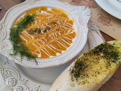 -Mark&Mars Restaurant