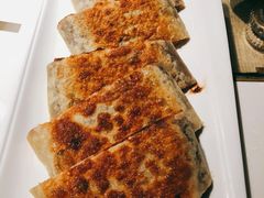芝麻酱糖饼-京味斋·北京烤鸭(华威桥北工大店)