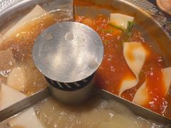 -晓宇重庆火锅(西安荟聚店)