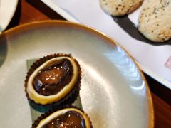 招牌鲍鱼酥-阿纳迪酒店·悦餐厅
