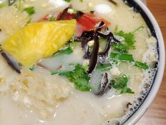 -雀舞云南菜(乐客城店)