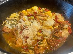 -东北食府·铁锅炖(花溪湾店)