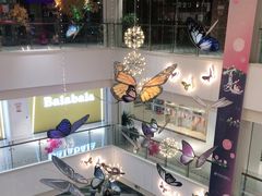 -百联临沂购物中心(临沂路店)