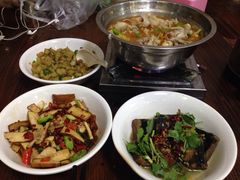 -湘缘道客•湘缘饭店·25年湘菜馆(古墩路店)