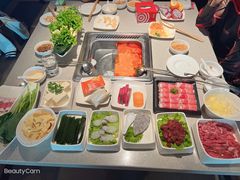 -海底捞大排档火锅(悦荟广场店)