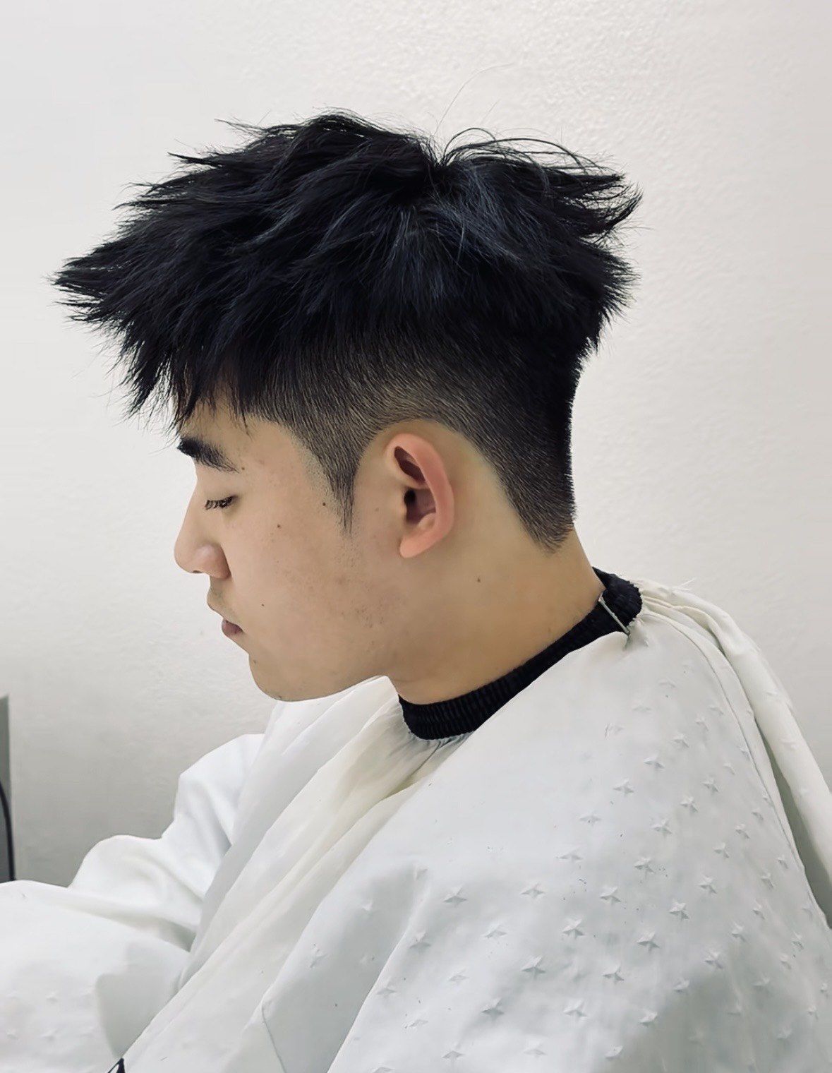 阳光清爽凌乱前刺\\n千净清爽的短发发型女孩都喜欢\\n阳光男孩撩妹