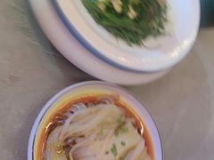 -乡村馕坑肉·烧烤·新疆菜·本地人更爱吃(阿勒泰首店)