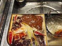 -海底捞火锅(金山百联店)