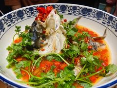 -湘潭九龙鱼头店(城南西路店)