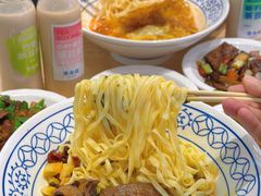 -李与白包子铺(桐梓林店)