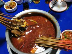 -牛华周记麻辣烫起源店
