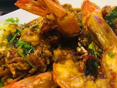 -J Daeng Seafood