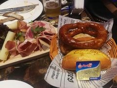 -MOSSO德国餐厅·音乐酒吧(环宇荟店)