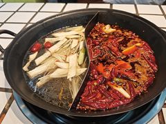 -贰回巷火锅馆(钟楼店)