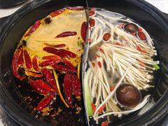 鸳鸯锅-钢管厂五区小郡肝串串香(南山店)
