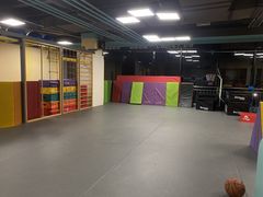 -玩胜青少儿体能(福田侨香中心)