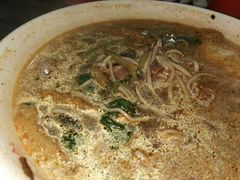 -易记皮肚面(明瓦廊店)