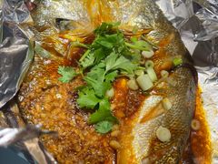 -街角等你.大连海鲜烧烤.经典铁板海鲜串(西安路店)