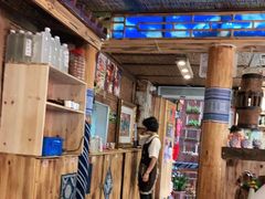 门面-苗湘食府(十年店)