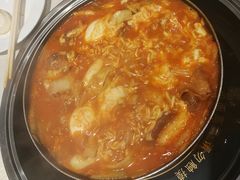 -三清洞摩西韩式年糕火锅(威高广场店)