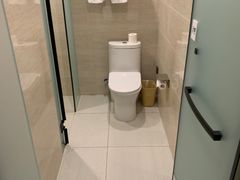 -网鱼电竞酒店(上海惠南地铁站店)