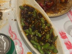 -肥肥虾庄·金牌油焖大虾(汉口城市广场店)