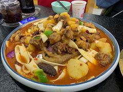 -撒拉人家.酸菜牦牛肉火锅