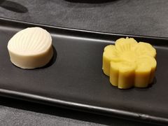 绿豆燕窝糕-A One Kitchen·南京精菜馆(德基广场店)