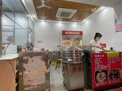 自助取餐区-放鸡岛之美食