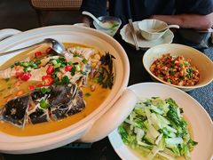 -桐湾大院·桐庐菜(滨江店)