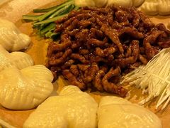 -龙门阵茶屋川菜馆(武康路店)