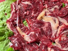 8两鲜肉（偏肥）-潮汕·草根牛肉档(上海荟聚城市集市店)