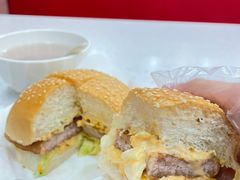 猪扒包-旺角宝港式茶餐厅(寮步店)