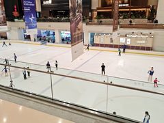 -冰纷万象滑冰场(深圳万象城店)