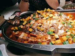 -江边城外烤全鱼(汉光百货店)