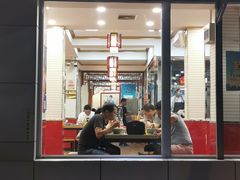 门面-门框胡同百年卤煮(新街口店)