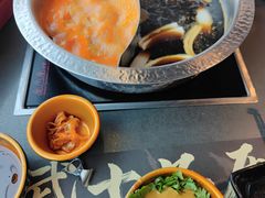 -牛武士寿喜烧·和牛火锅自助(全球首店)